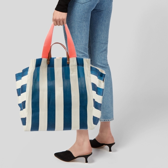Clare V Handbags - Clare V. Beach Tote Azul Shell No Clutch Rare